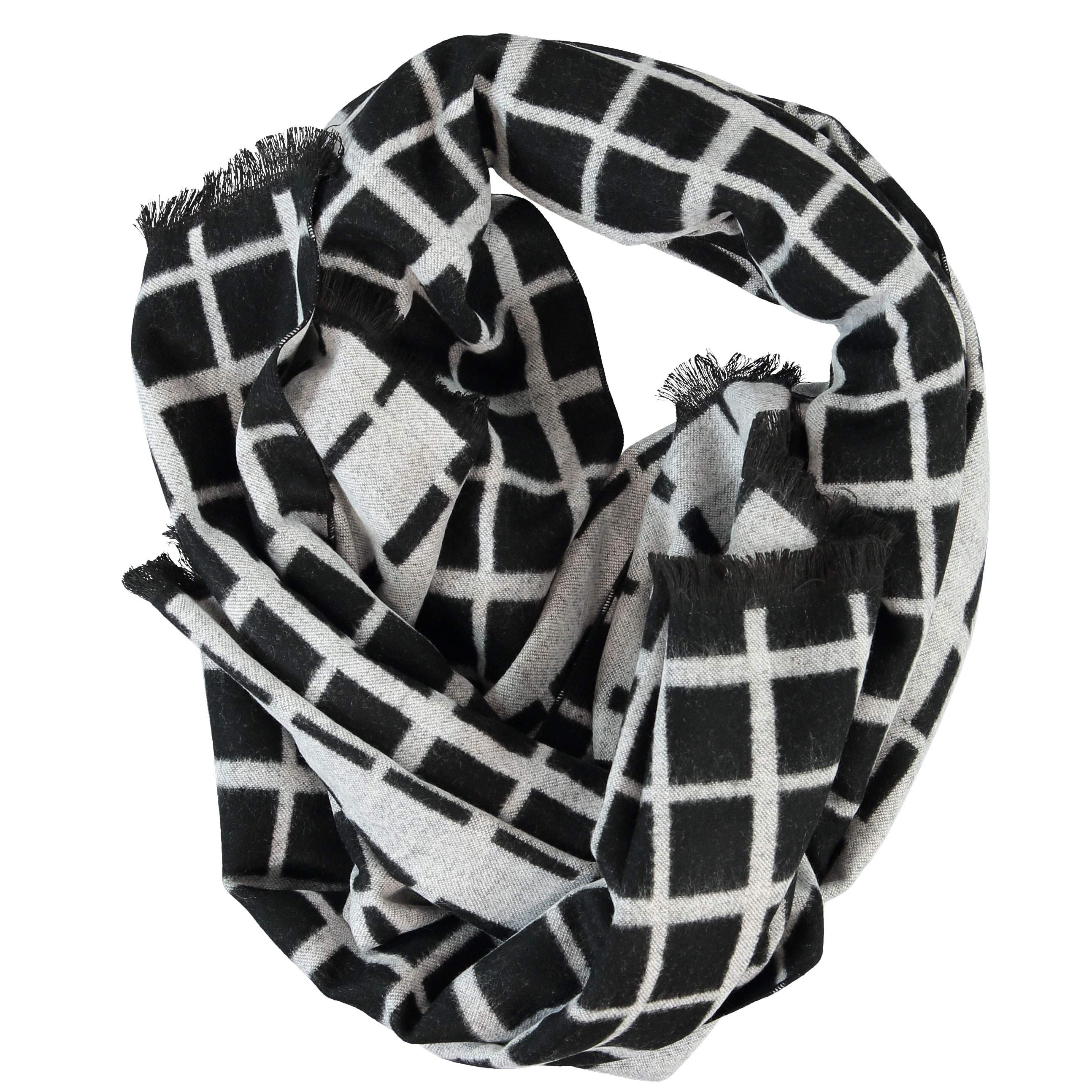 SCIARPONE RAGAZZA IDO