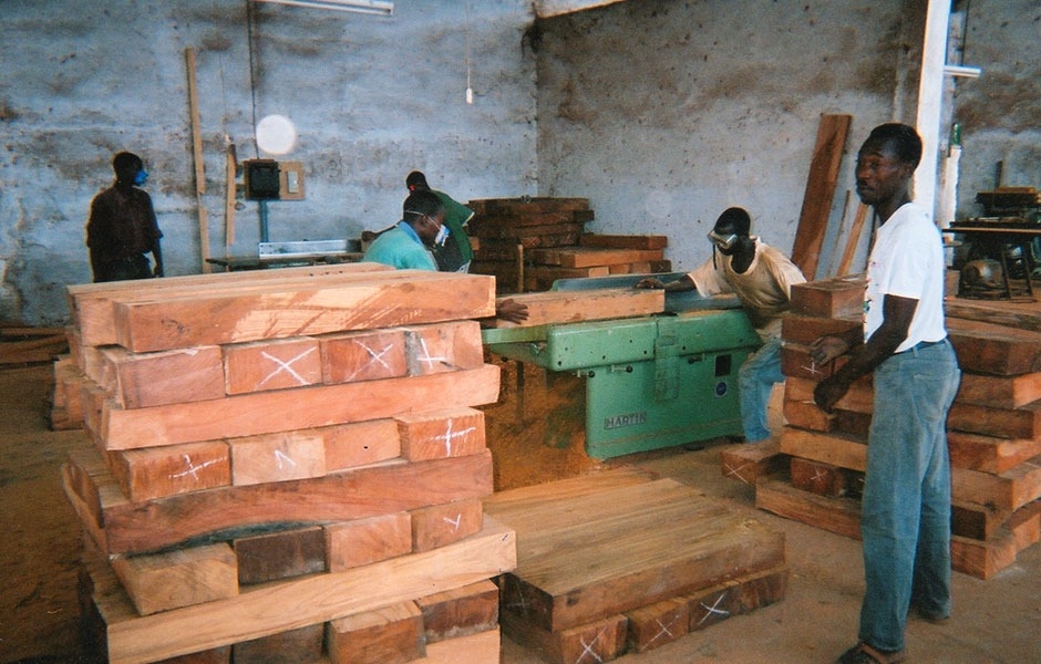 SESSANT'ANNI DI RICERCA E PASSIONE PER IL LEGNO