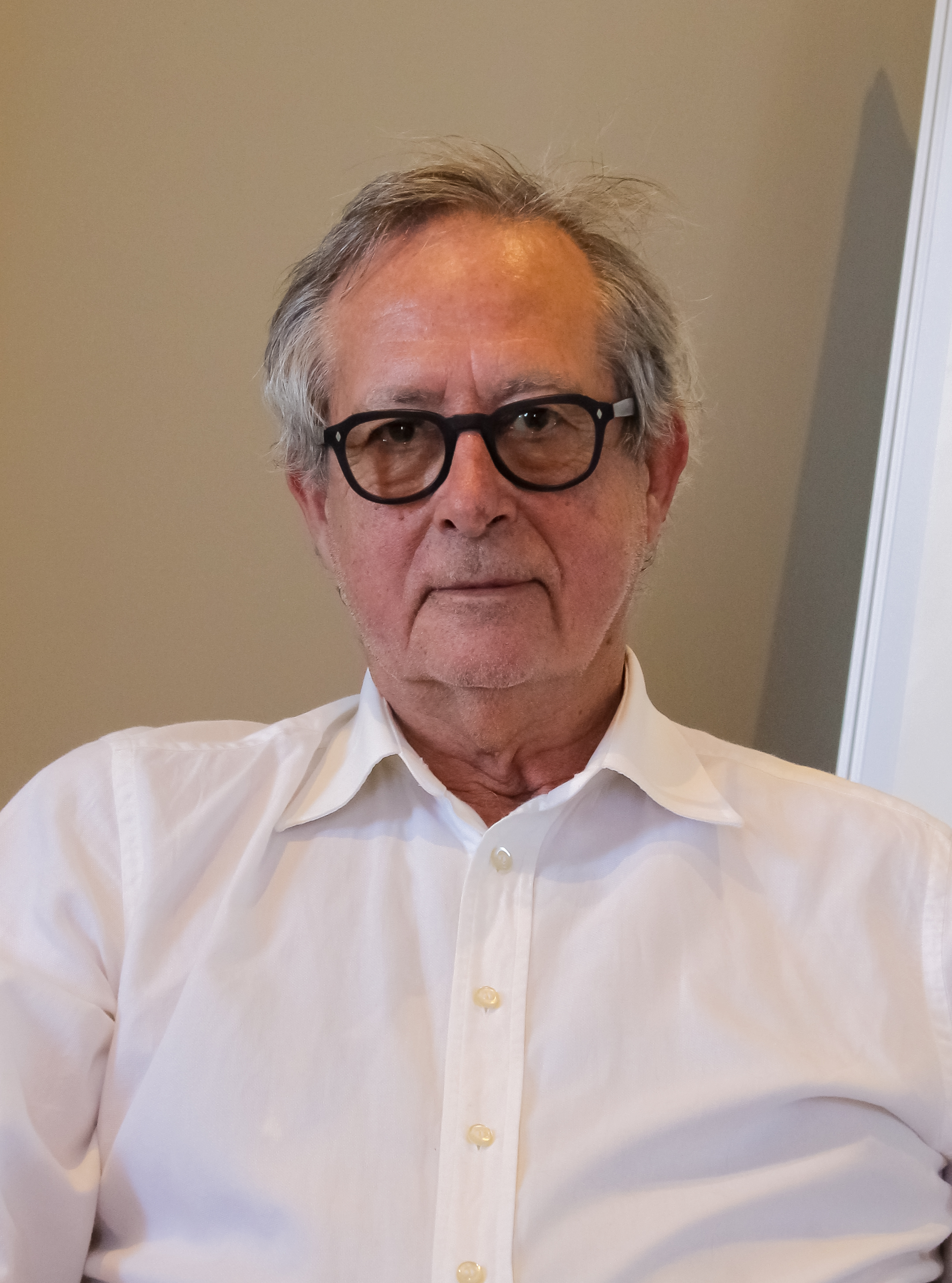 Dr Massimo Riccio, MD, FRCPsych, Directeur des programmes