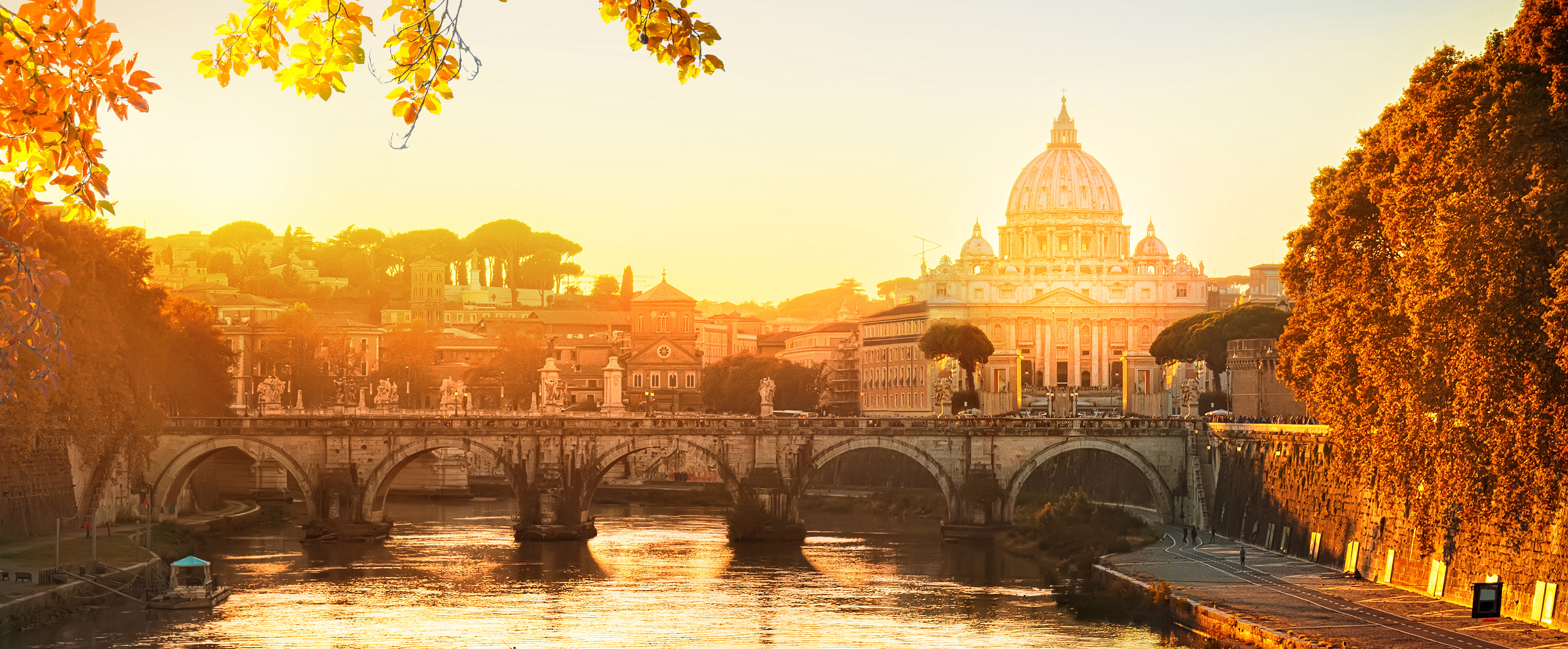 Will you miss autumn in Italy? No worries! Join us to learn Italian and bring a bit of Italy to you instead!